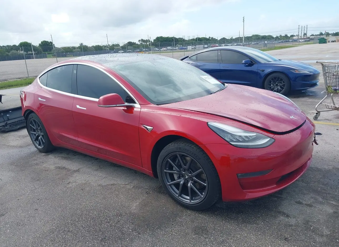 2019 TESLA  - Image 1.