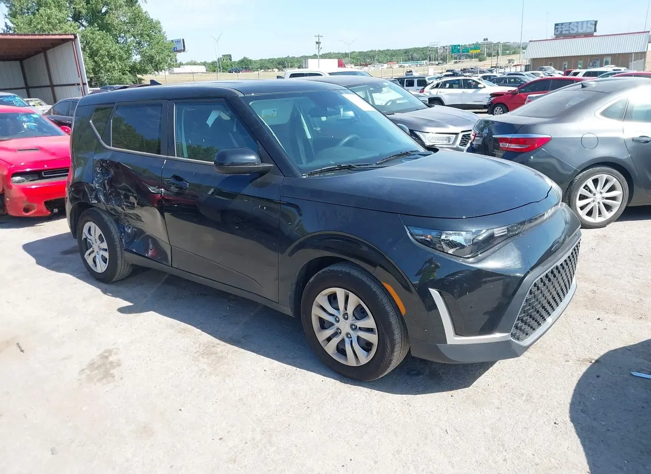 2024 KIA  - Image 1.