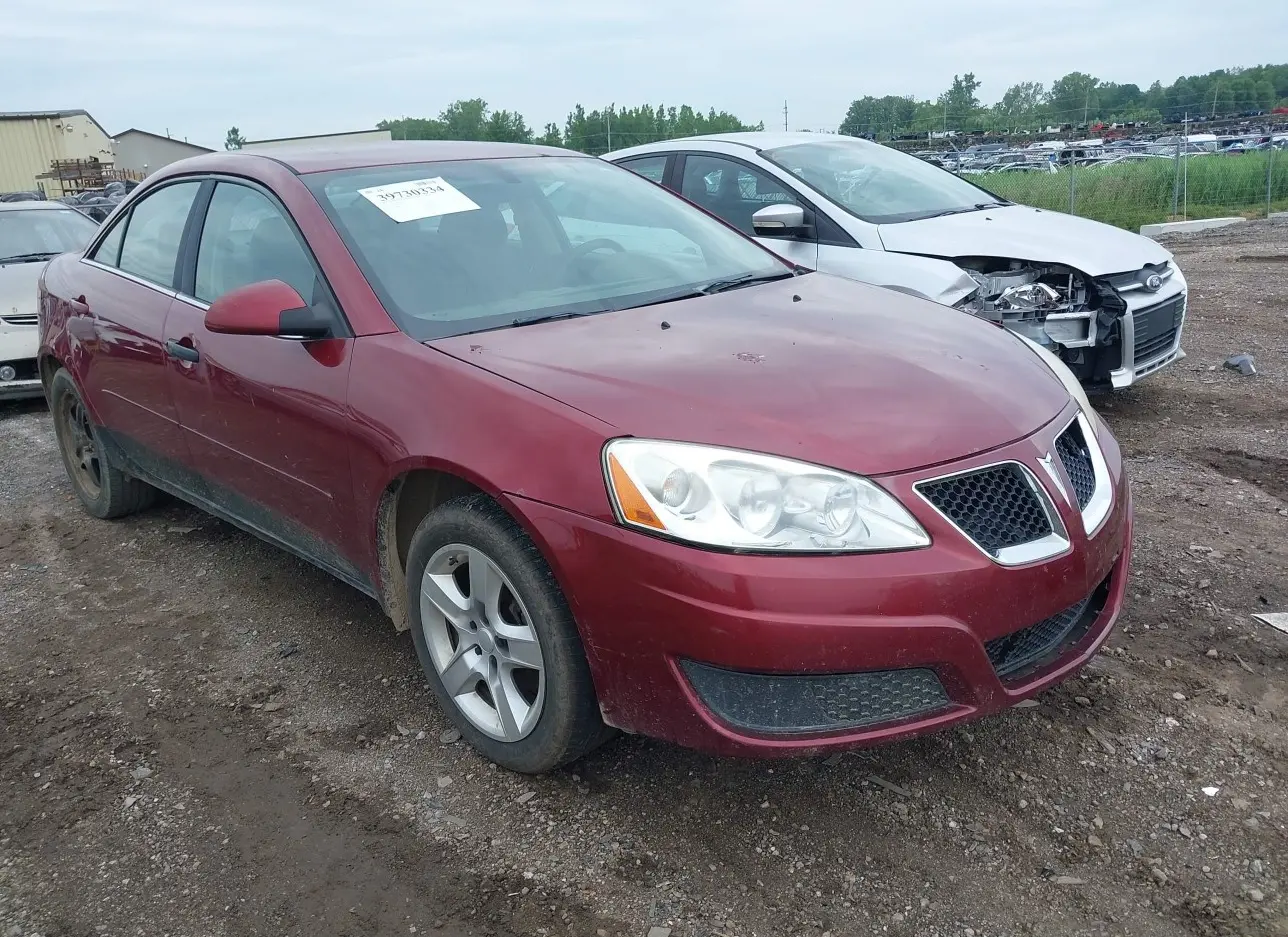 2010 PONTIAC  - Image 1.