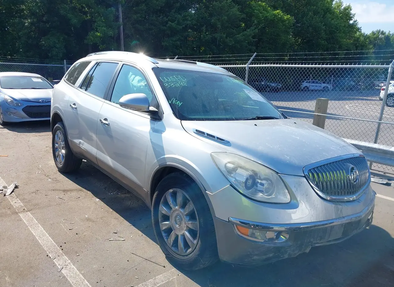 2012 BUICK  - Image 1.