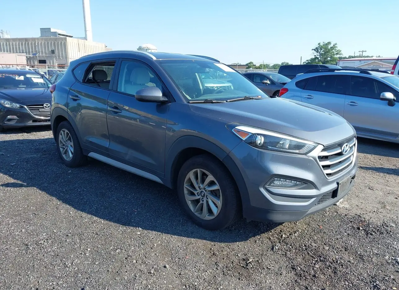 2017 HYUNDAI  - Image 1.