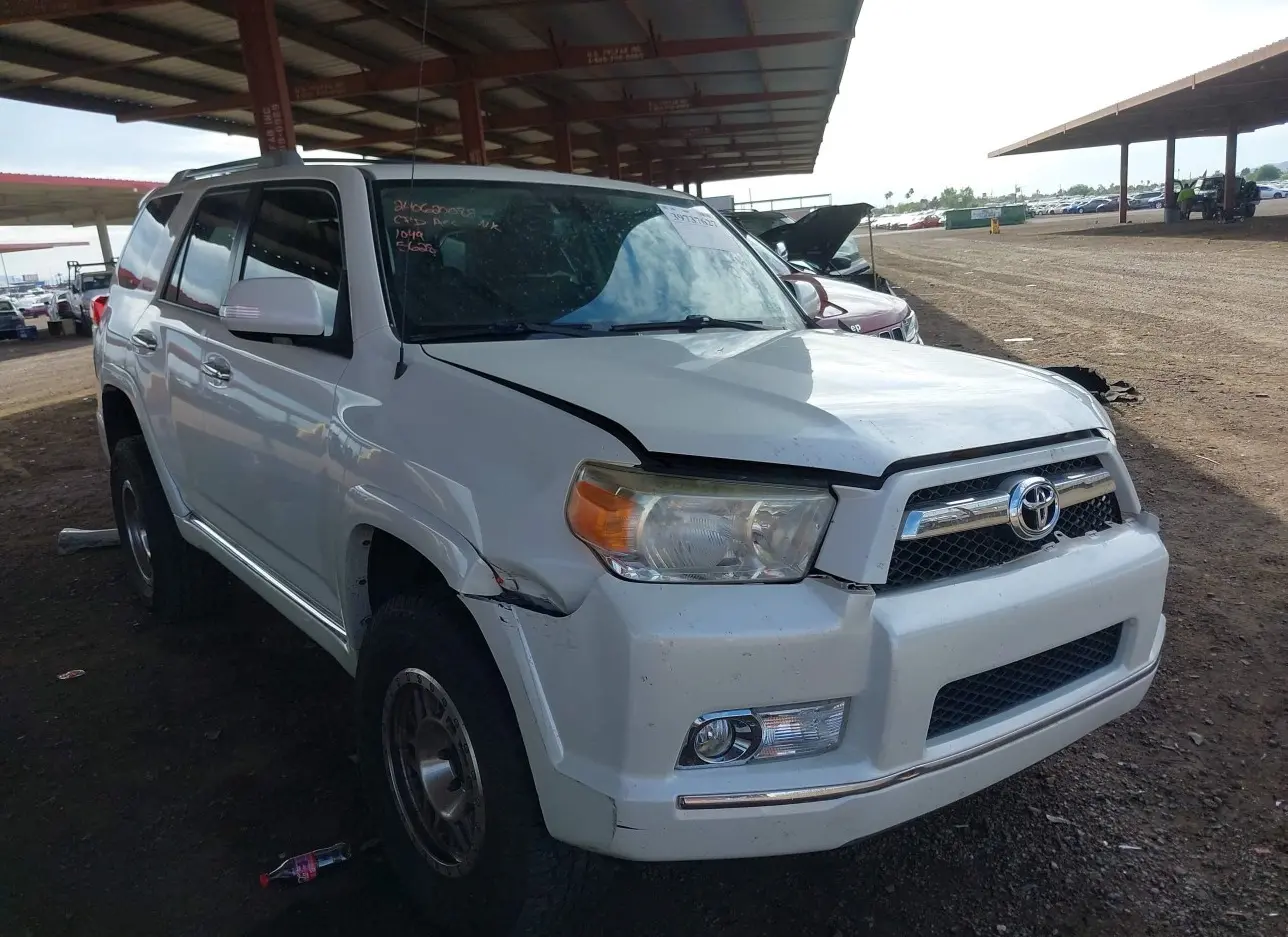 2012 TOYOTA  - Image 1.