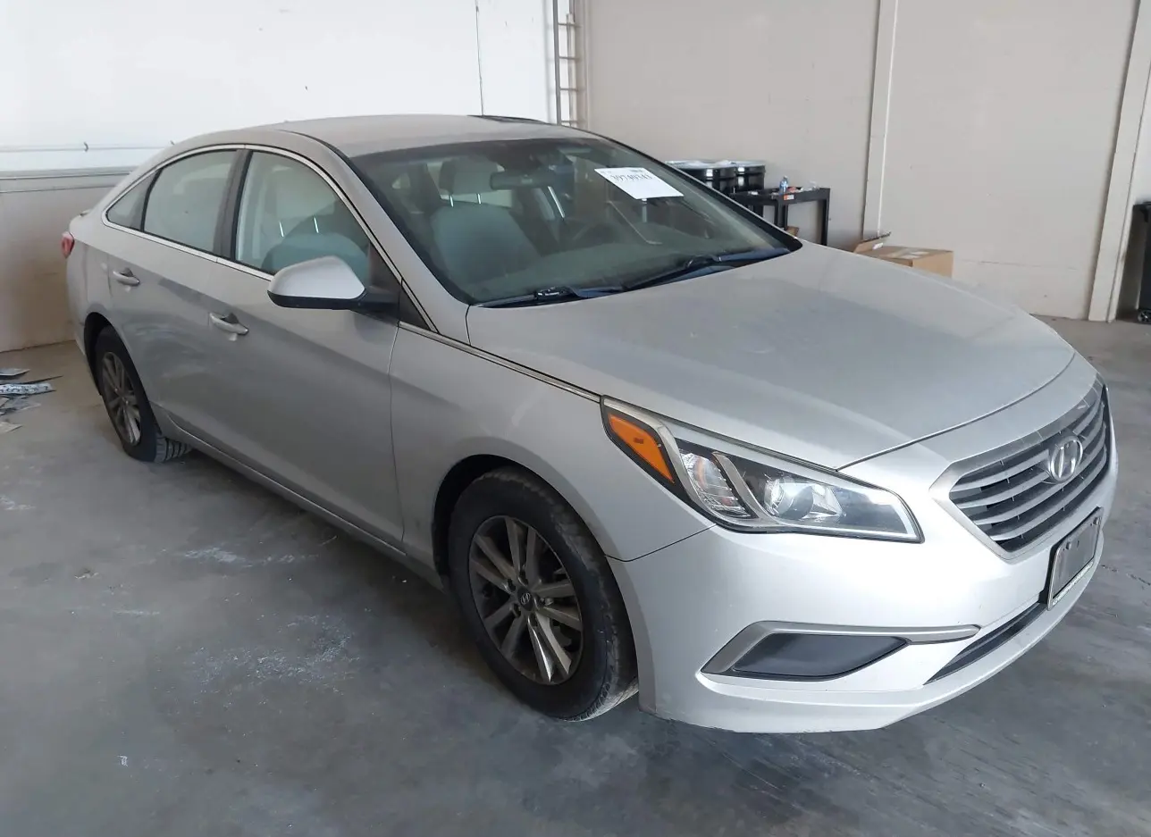 2016 HYUNDAI  - Image 1.