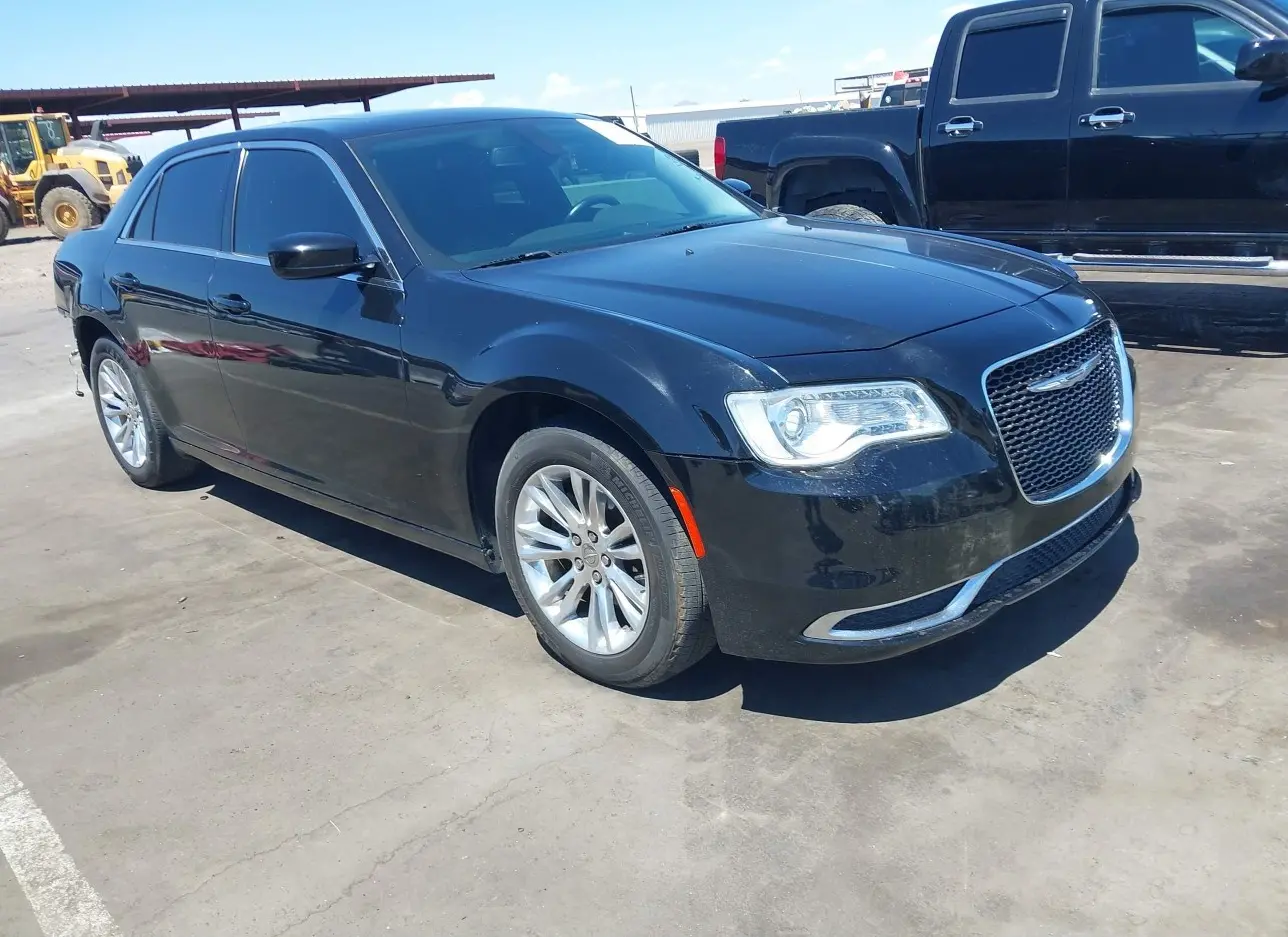 2017 CHRYSLER  - Image 1.