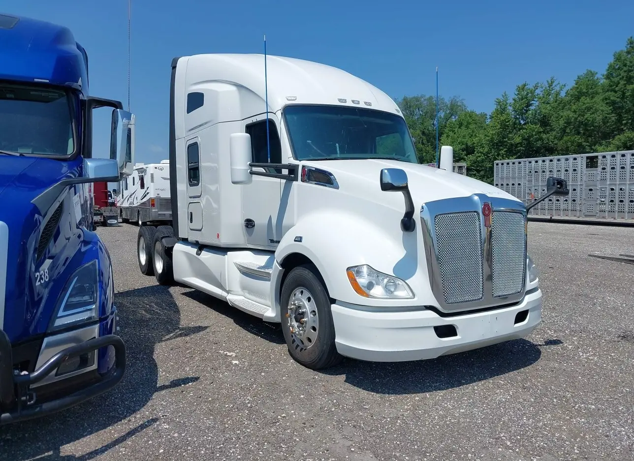 2019 KENWORTH  - Image 1.