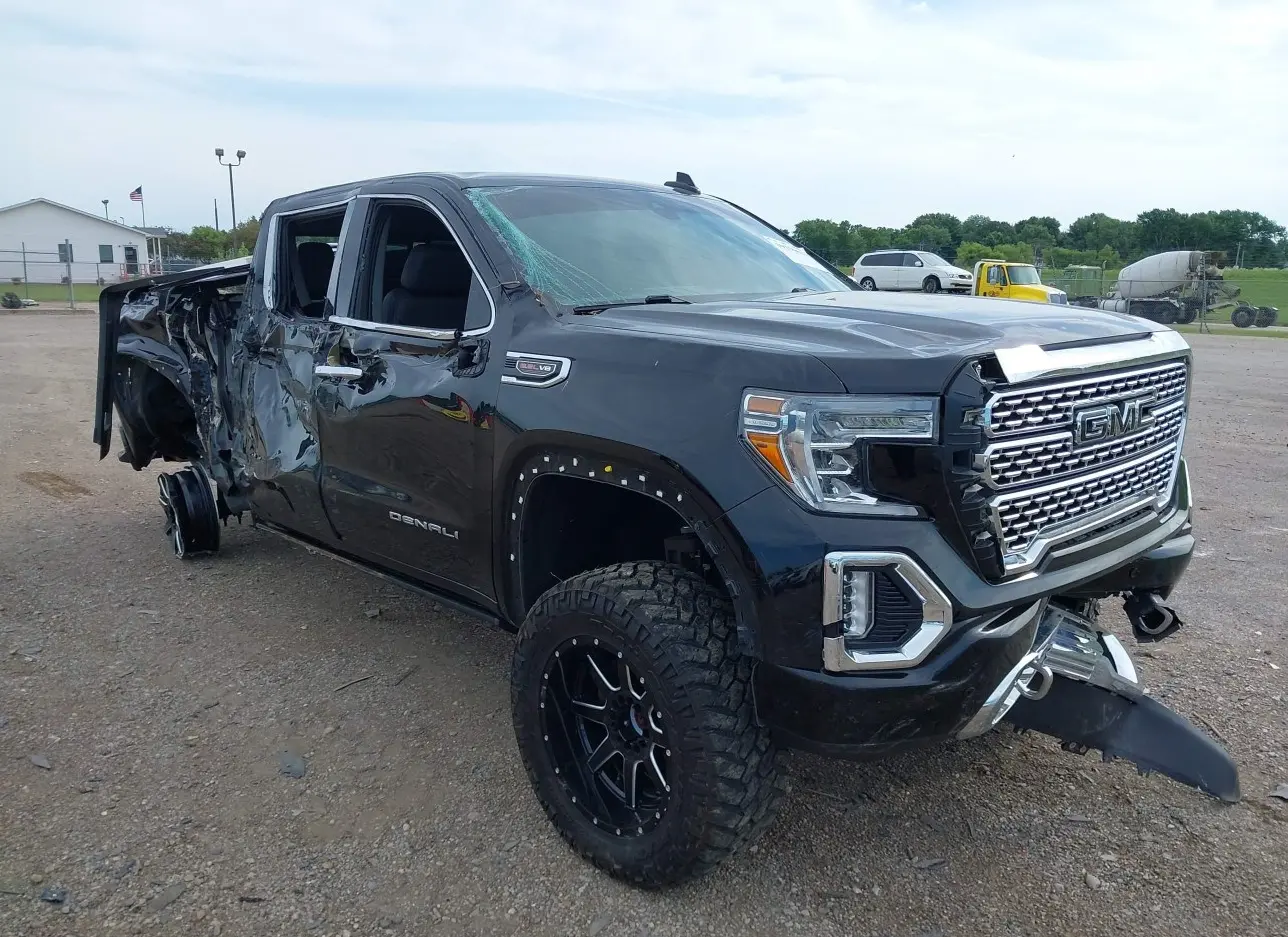 2021 GMC  - Image 1.