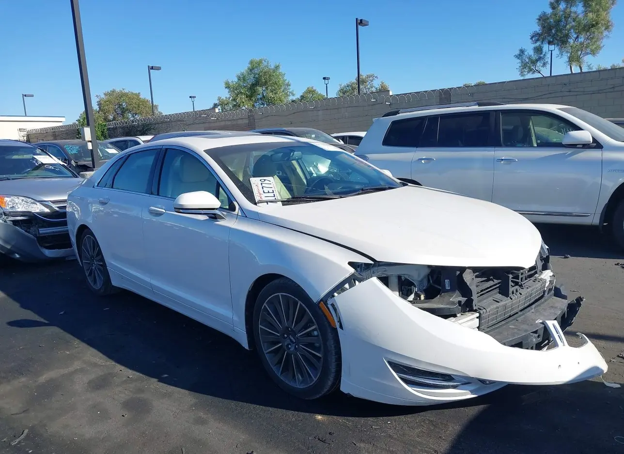 2015 LINCOLN  - Image 1.