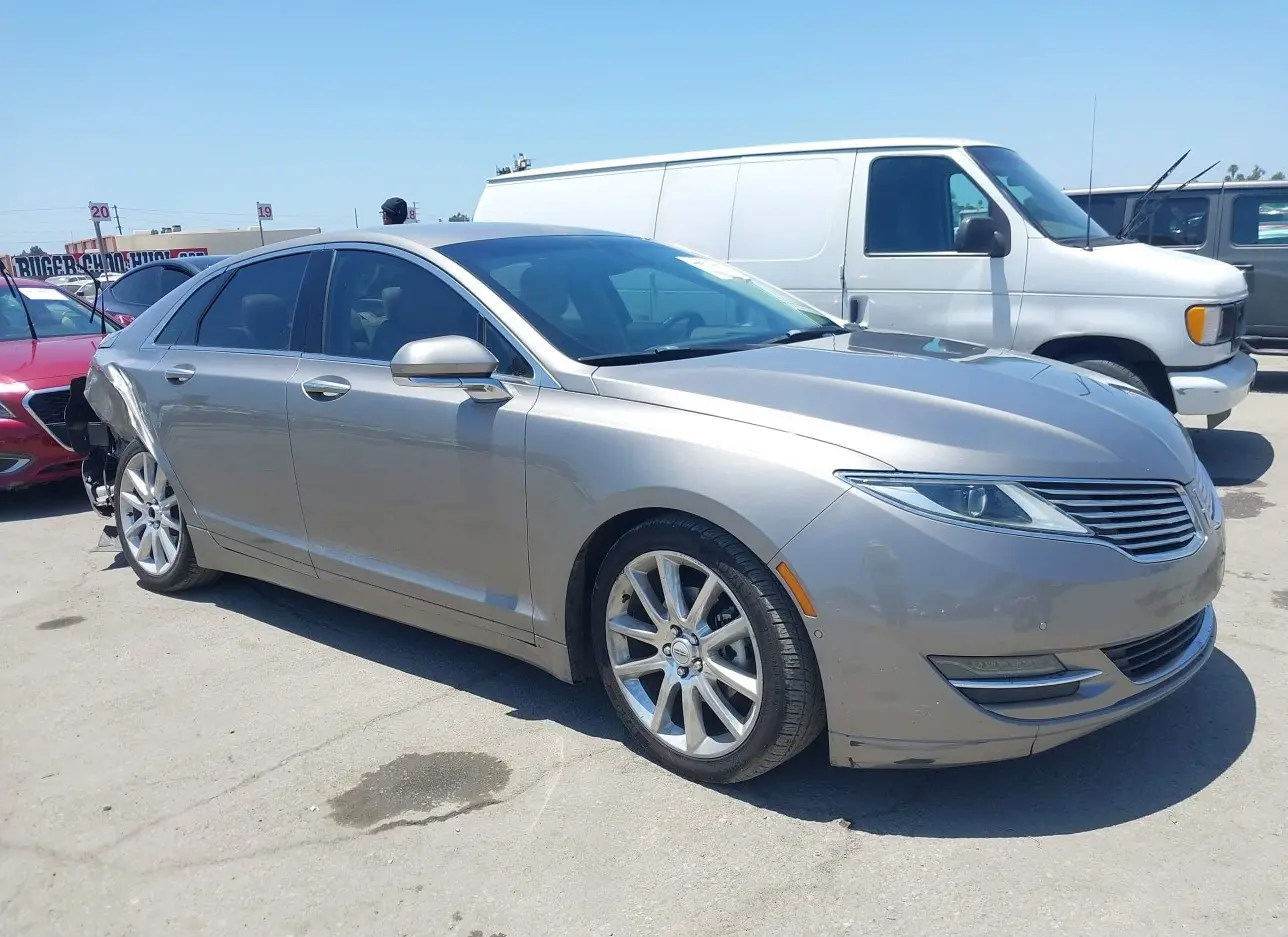 2015 LINCOLN  - Image 1.