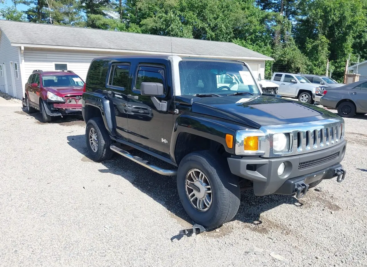 2007 HUMMER  - Image 1.