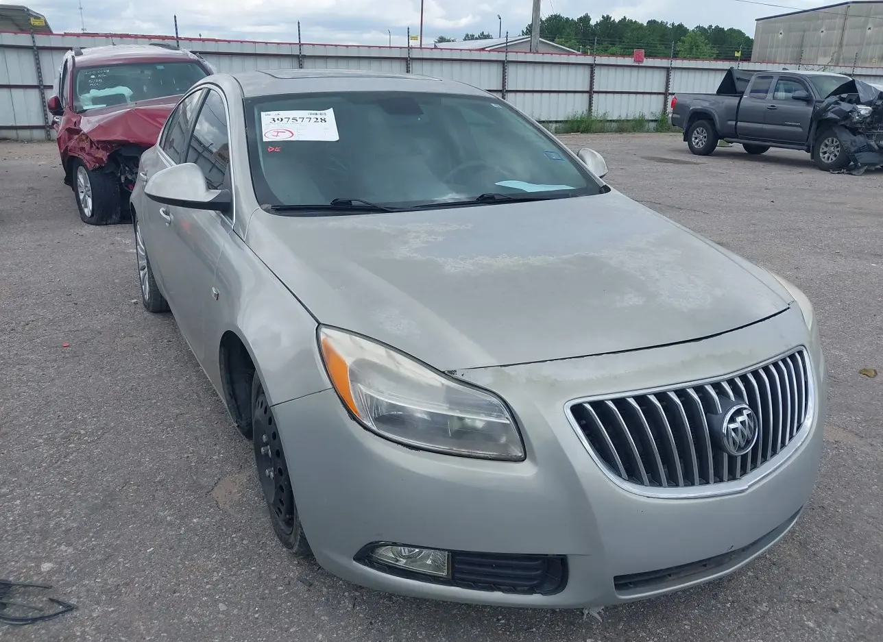 2011 BUICK  - Image 1.