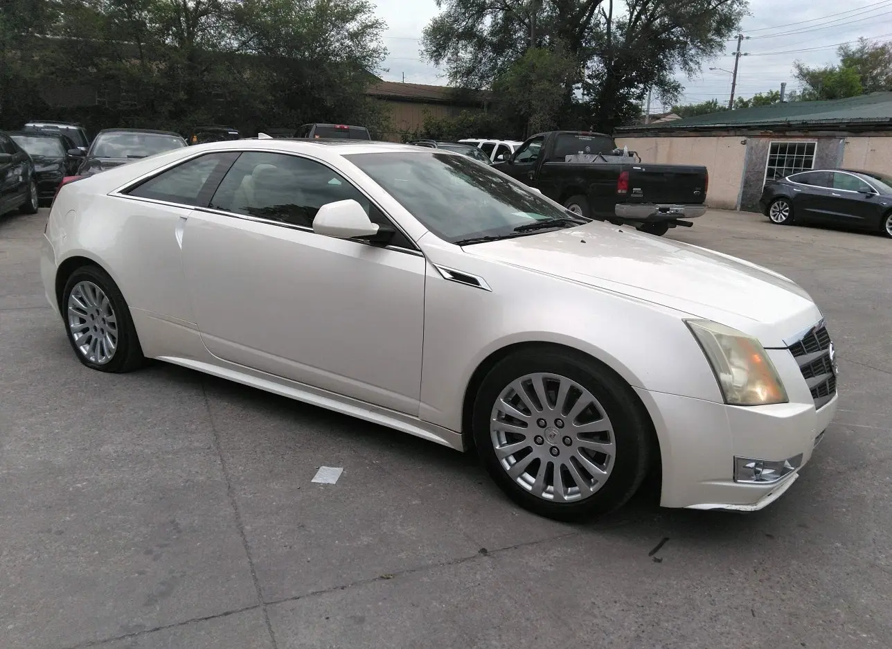 2011 CADILLAC  - Image 1.