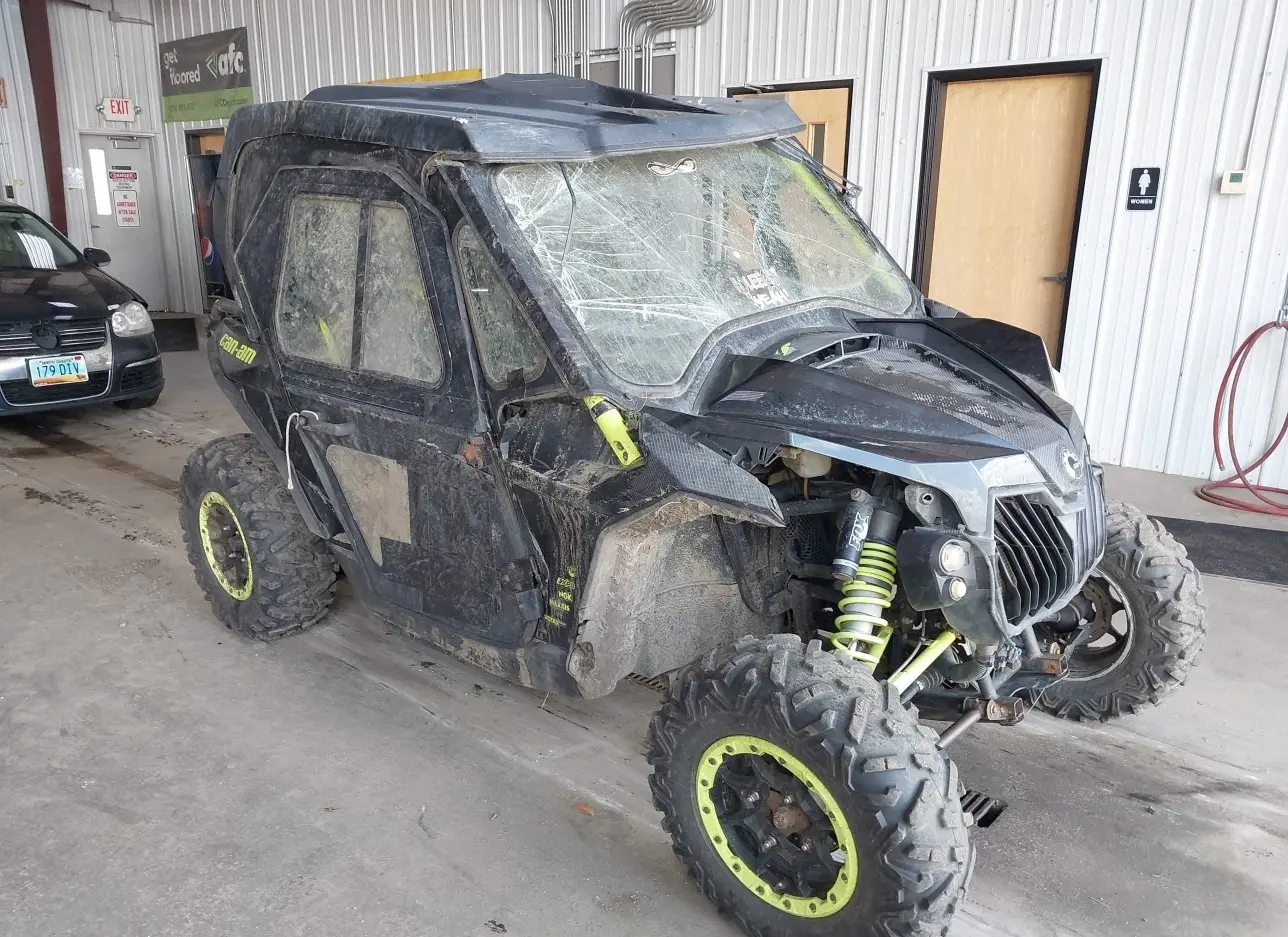 2015 CAN-AM  - Image 1.