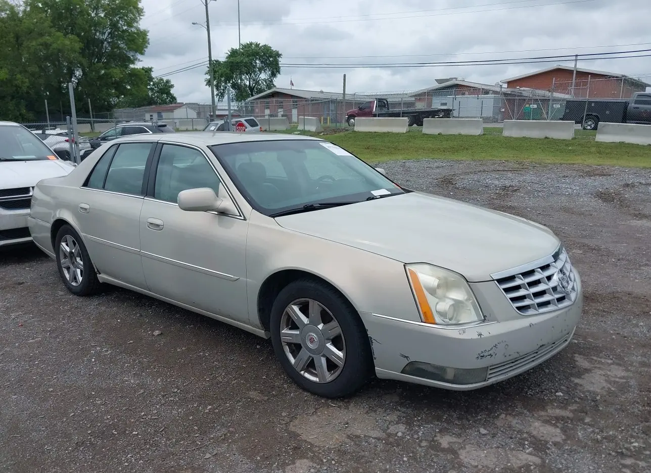 2007 CADILLAC  - Image 1.