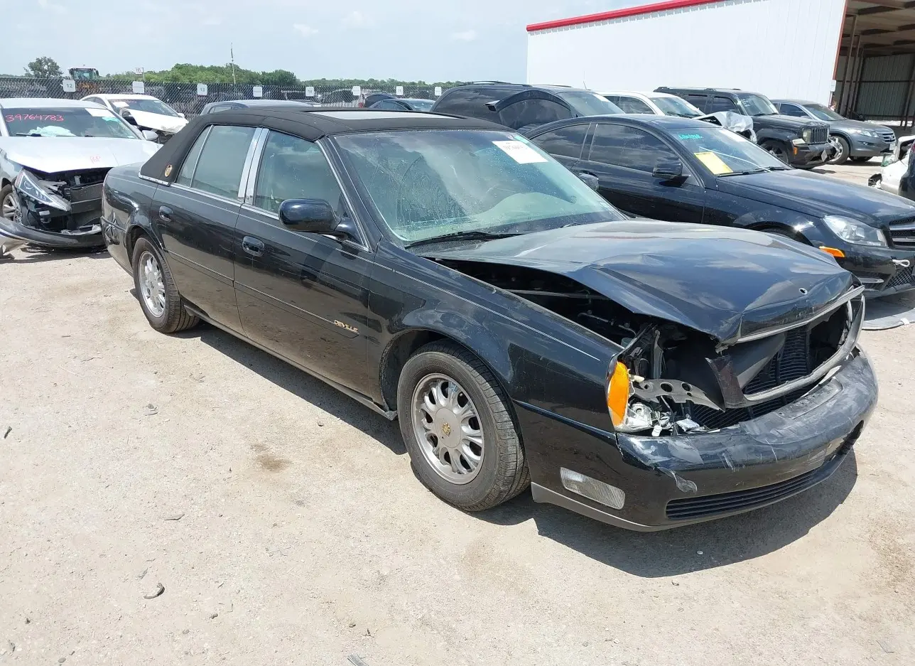 2004 CADILLAC  - Image 1.