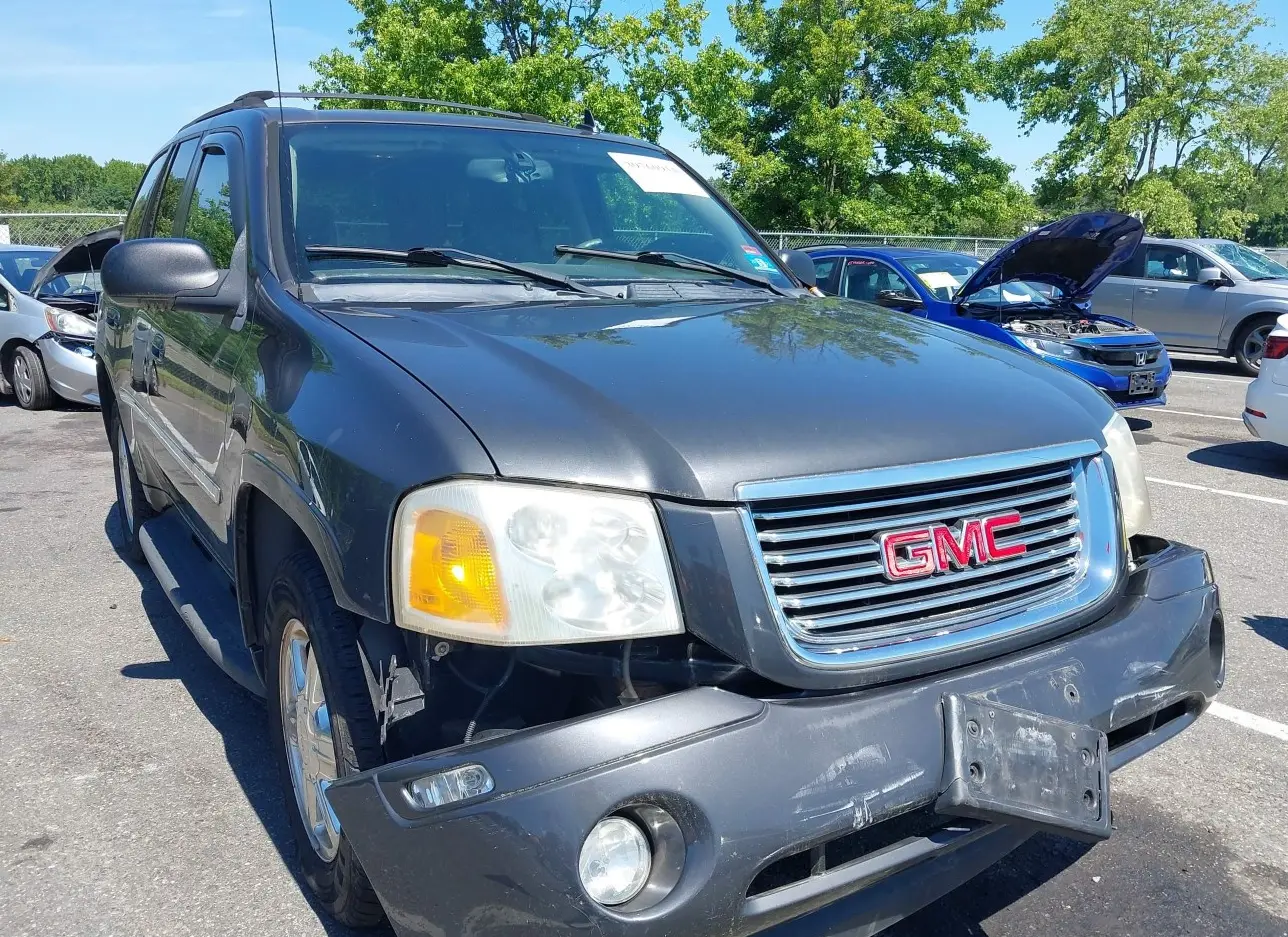 2007 GMC  - Image 1.