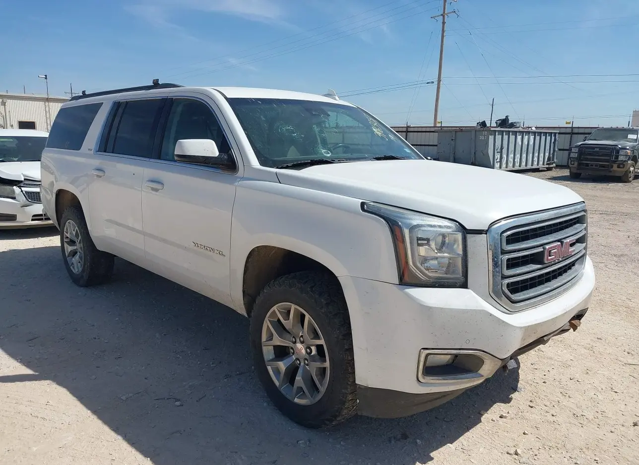 2017 GMC  - Image 1.