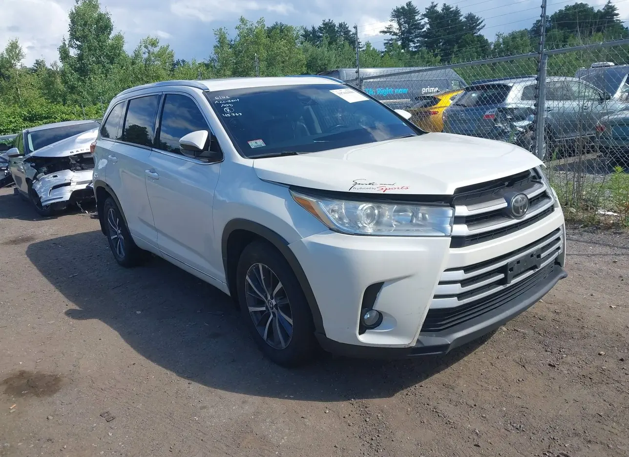 2017 TOYOTA  - Image 1.