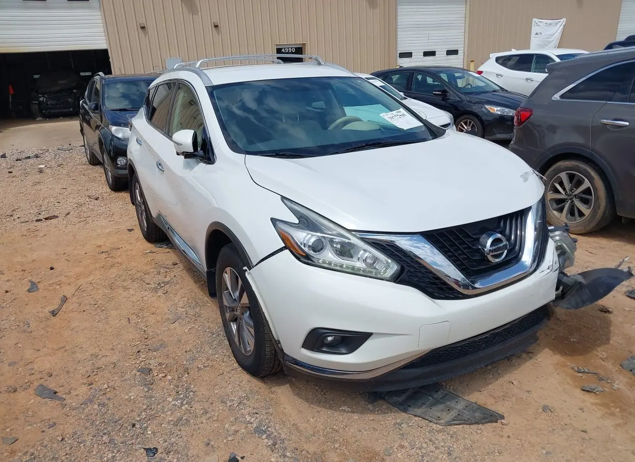 2015 NISSAN  - Image 1.