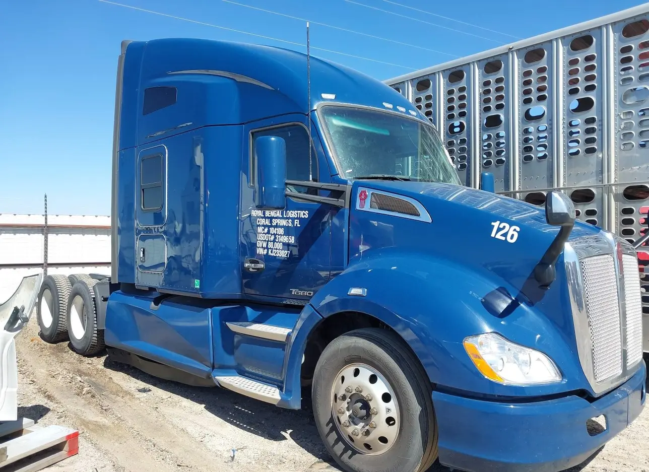 2019 KENWORTH  - Image 1.