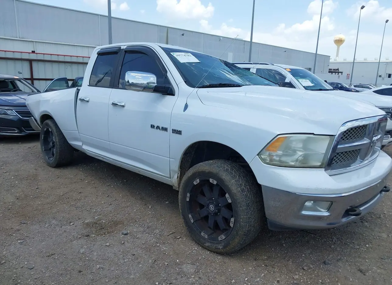 2010 DODGE  - Image 1.