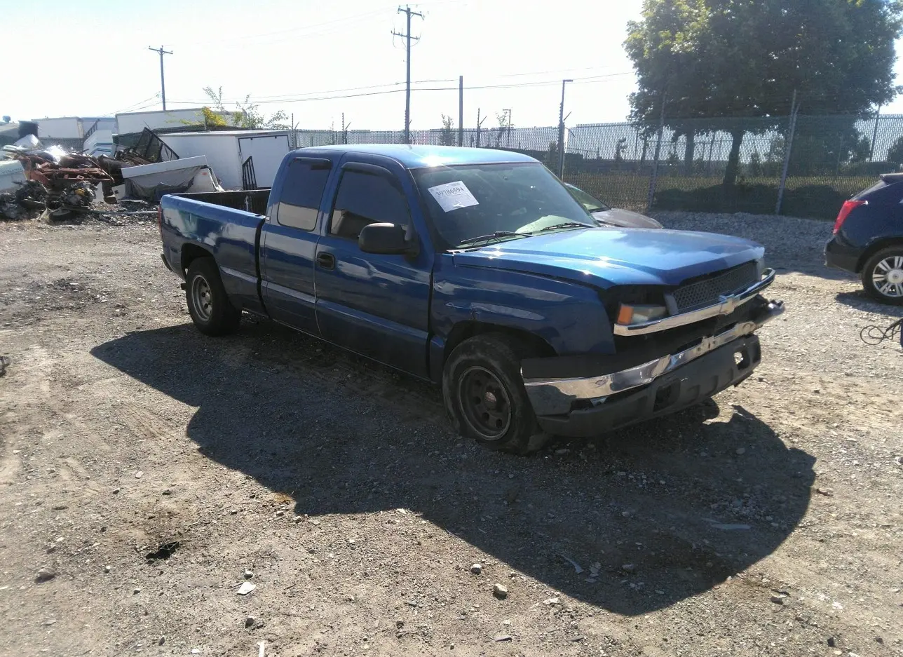 2004 CHEVROLET  - Image 1.