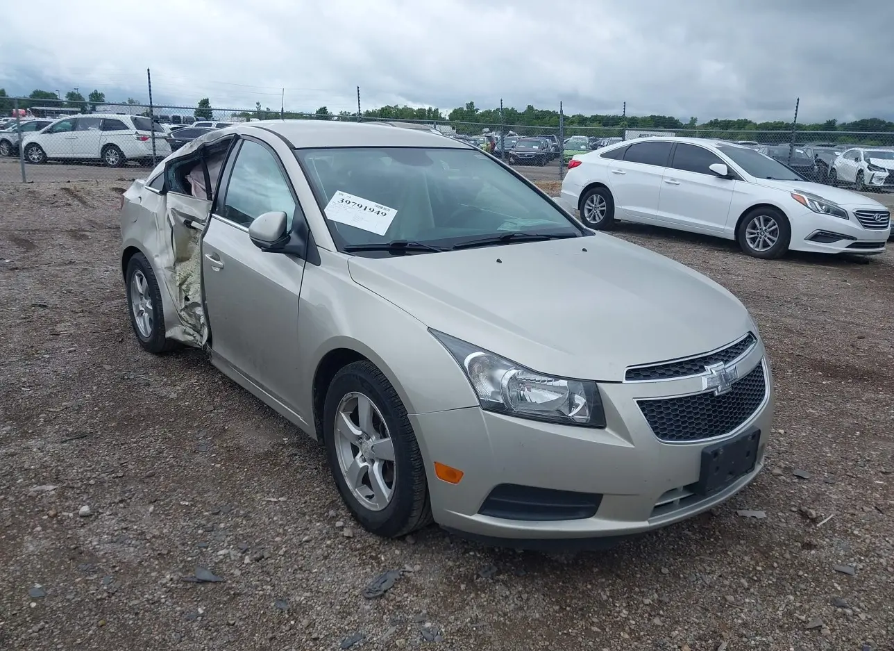 2014 CHEVROLET  - Image 1.