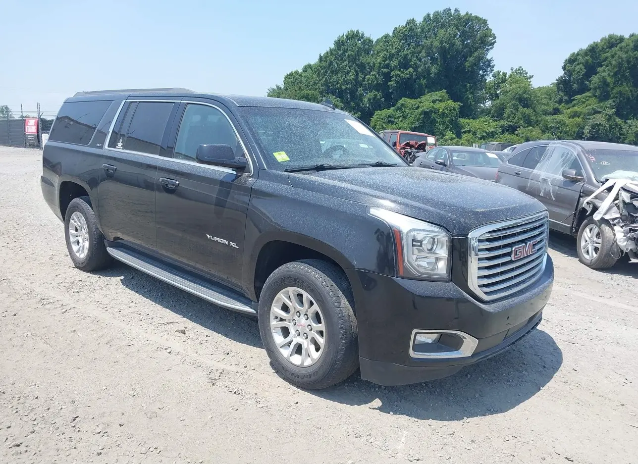 2017 GMC  - Image 1.