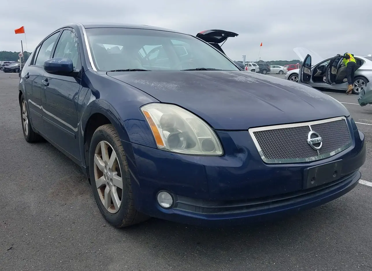 2004 NISSAN  - Image 1.