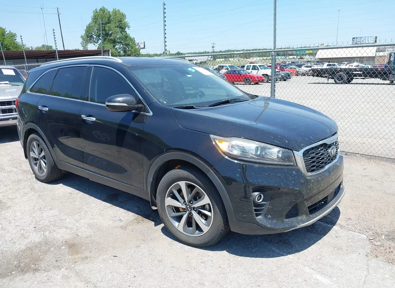 2019 KIA  - Image 1.