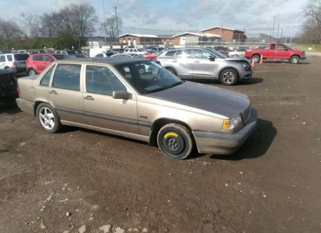 1995 VOLVO  - Image 1.