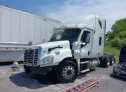 2013 FREIGHTLINER  - Image 2.