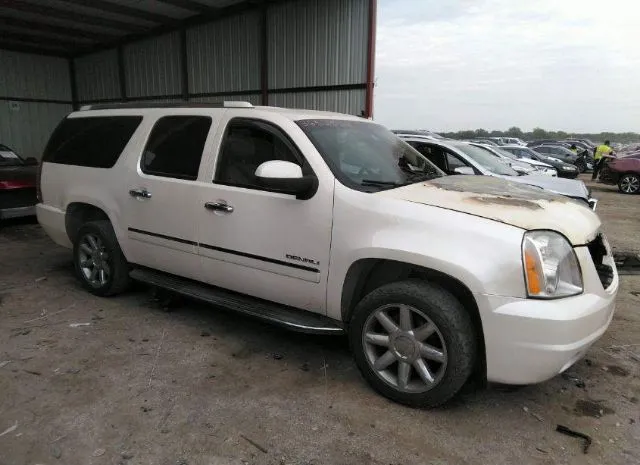 2011 GMC  - Image 1.