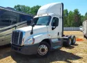 2016 FREIGHTLINER  - Image 2.