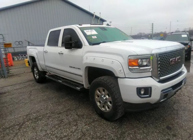 2015 GMC  - Image 1.