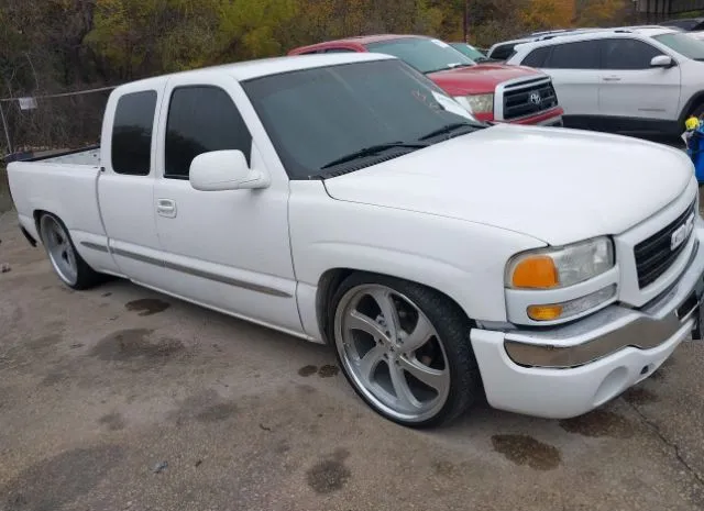 2003 GMC  - Image 1.