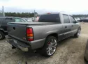 2006 GMC  - Image 4.