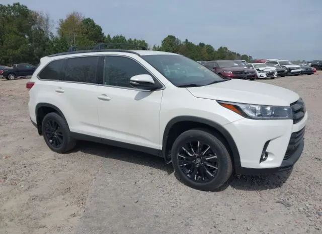 2019 TOYOTA  - Image 1.