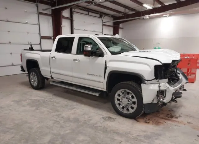 2015 GMC  - Image 1.