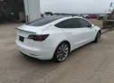 2019 TESLA  - Image 4.