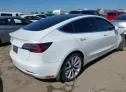 2019 TESLA  - Image 4.