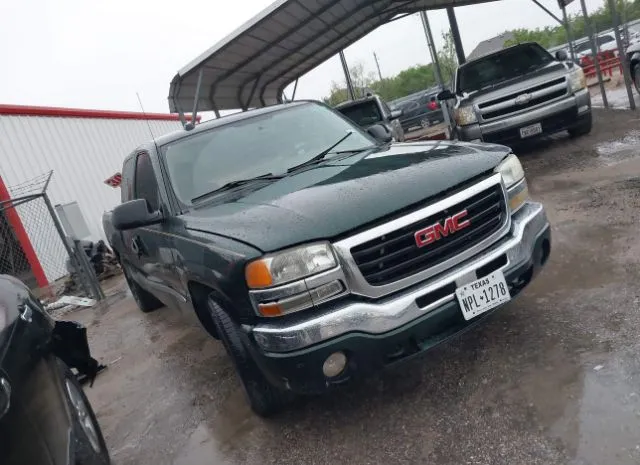 2004 GMC  - Image 1.