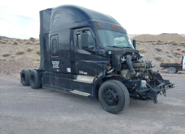 2020 FREIGHTLINER  - Image 1.