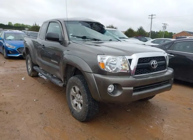 2011 TOYOTA  - Image 1.