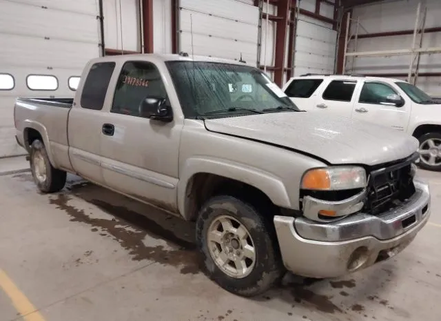 2004 GMC  - Image 1.