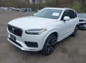 2020 VOLVO  - Image 2.