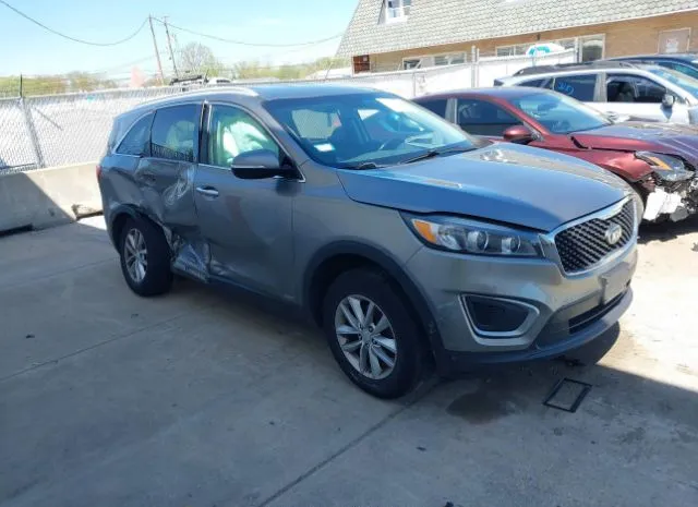 2016 KIA  - Image 1.