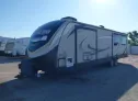 2017 KEYSTONE RV  - Image 2.