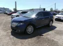 2012 LINCOLN  - Image 2.