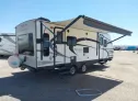 2015 KEYSTONE RV  - Image 4.