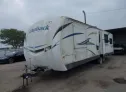 2011 KEYSTONE RV  - Image 2.